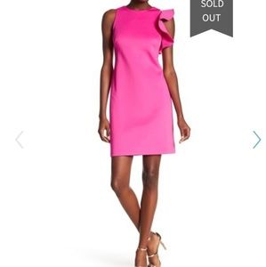 Vince Camuto ruffle sleeve sheath dress